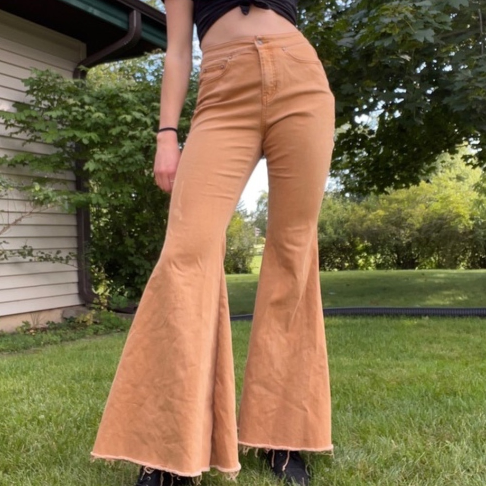 Free People Just Float On Flare Jeans Peach Sable NWT Size 27